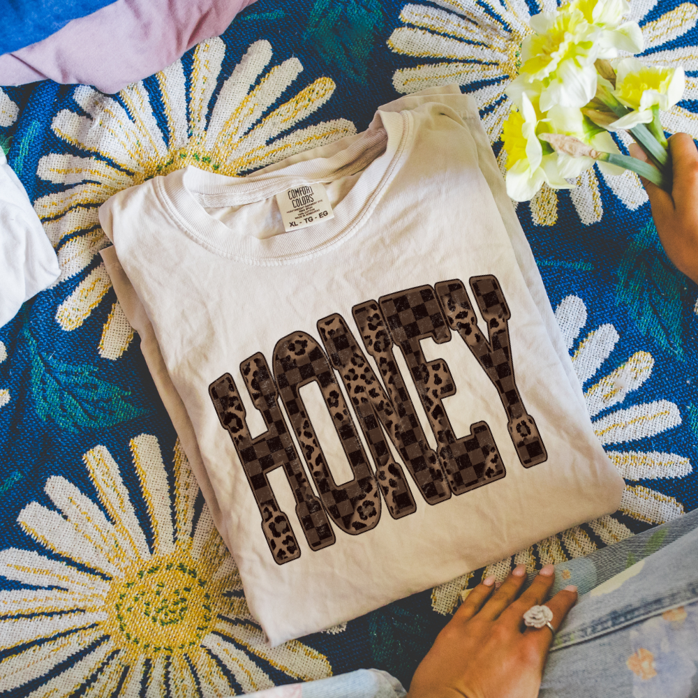 Leopard Honey Tee | Laree Ranch