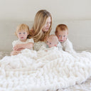 DOUBLE RUCHED FAUX FUR XL THROW BLANKETS